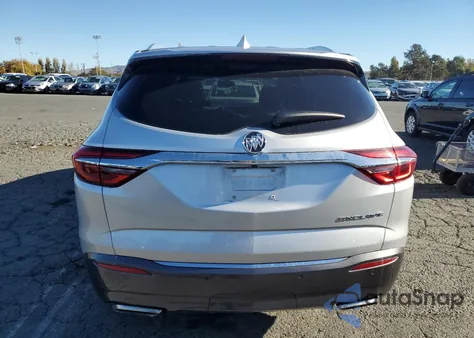 2019 Buick Enclave Essence z USA, uszkodzony, nr VIN 5GAERBKW0KJ186033